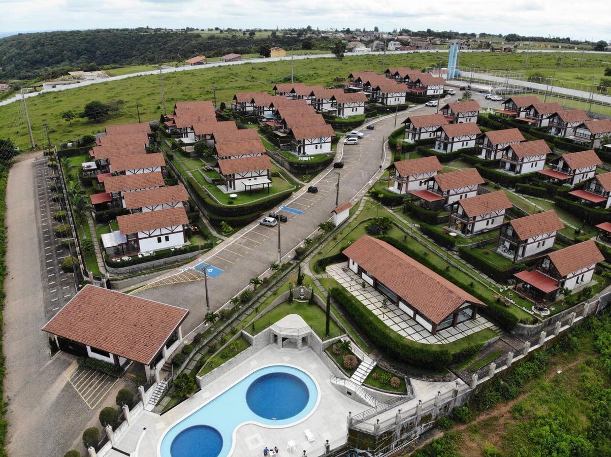 Chale No Condominio Serra Nevada I Бананейрас Экстерьер фото